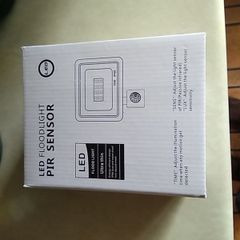 10w Outdoor LED Light_PIR Sensor_2 Pack
