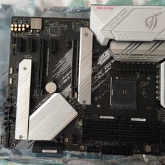 Asus Rog Strix B550 White Motherboard
