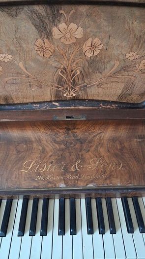 Piano