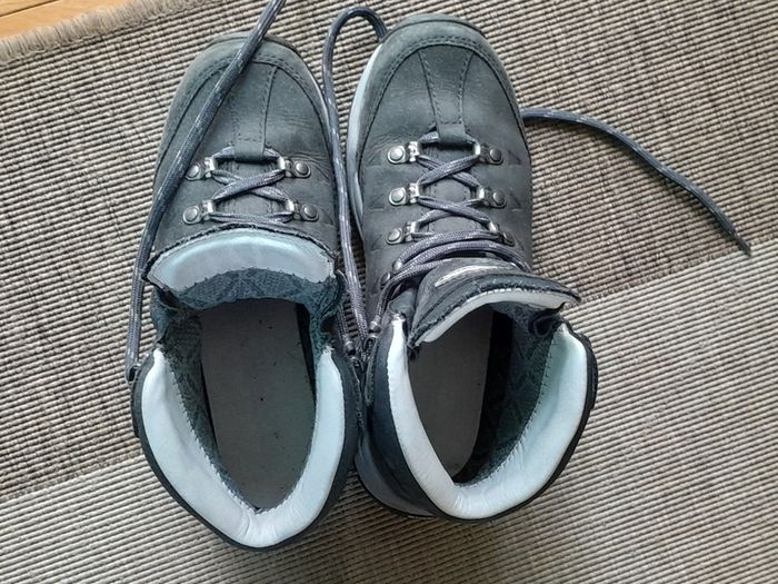 walking boots - Meindl (maker) - size 4 1/2 (UK) / 37 1/2 (EU)