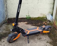 Kukirin G2 Max with brand new helmet