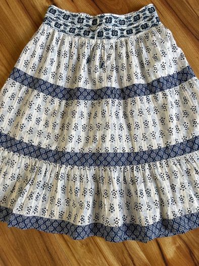 Zara midi skirt age 10 excellent condition!