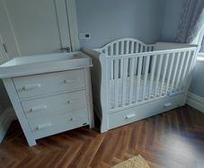 Oslo Sleigh Bed and Changing Unit Bundle