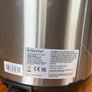 5.7L Instapot + Cookbook Image 2