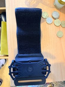 Phone holder for running / walking