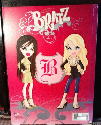 Bratz Annual. 2008.
