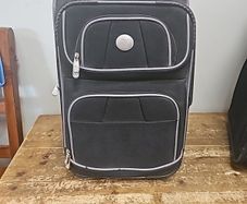 10 kilo suitcase