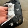ps5  last of us controller limited edition Image 3