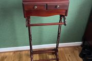 Beautiful solid maghoney valet