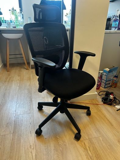 Ergonomic Mesh Office Chair