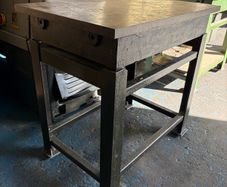 Surface table cast iron