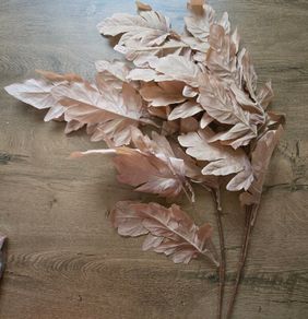 Artificial autumn leave stems