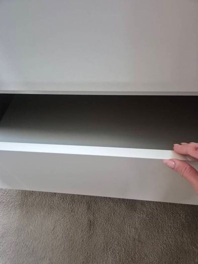 white chest of drawers