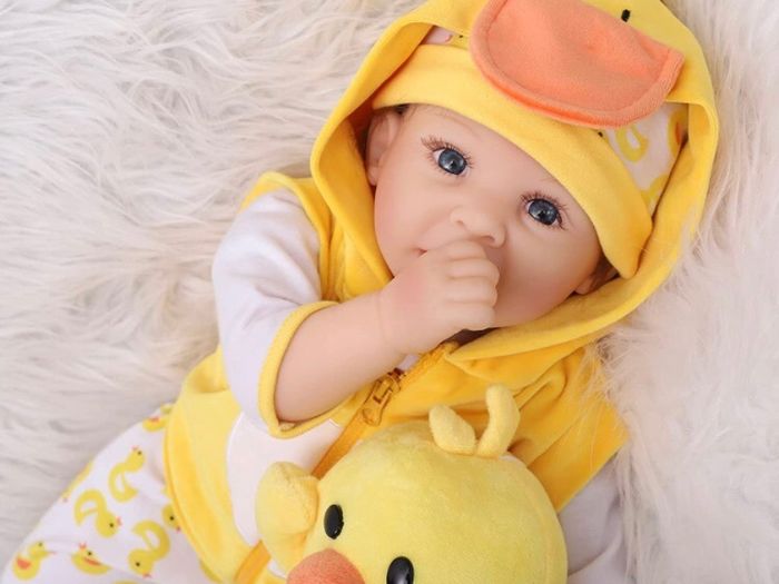 Reborn Baby Dolls 22 Inches 55 Cm That Looks Real Life Babies Realistic Toddler Girl Newborn Soft Vinyl Silicone Doll Birthday Gift Toys (FREE POSTAGE)