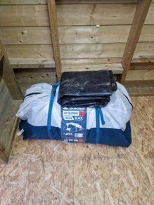 Inflatable Decathlon 4 person, 2 bedroom tent with large porch
