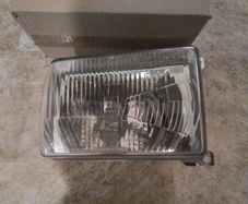 VW Passat B2 Headlamp.