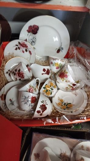 21piece miss match china tea set