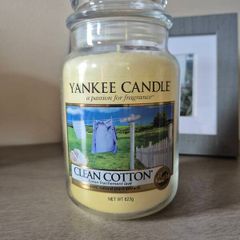 Brand new Yankee candle (large)