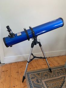 Meade Polaris 114 reflector telescope with tripod