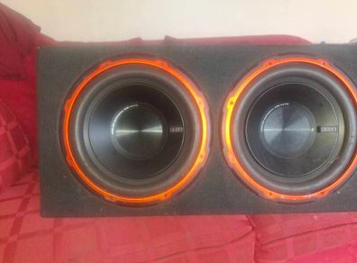 subwoofer  1800 Watts