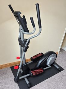 ProForm 525 CSE+ / ProForm SE Elliptical Cross Trainer