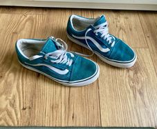 vans trainers size 6
