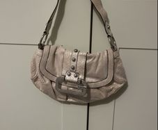 guess bag