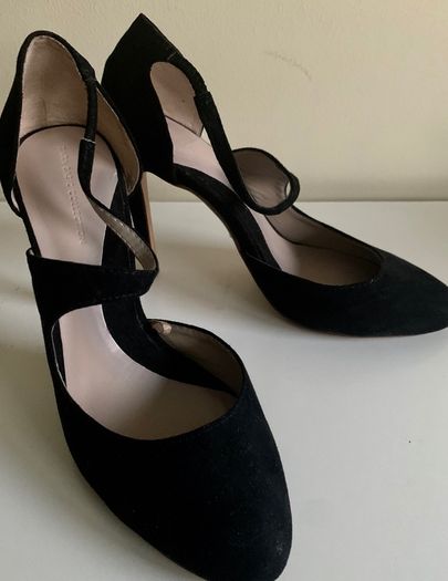 Zara high heel black shoes