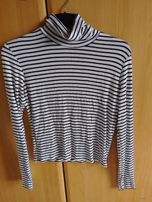 Ladies Zara top. Size 12-14.