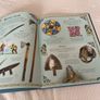 Usborne "The story of the Vikings" picture book Image 3