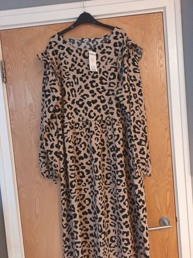 Pep & Co Animal  Print  Dress.   S. XL- 18.  B.N.W.T