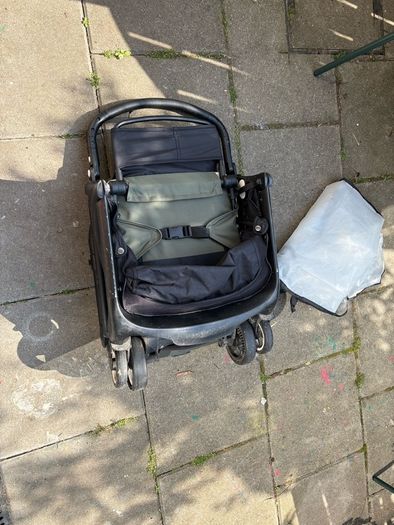 Bugaboo Butterfly Pram - Forest Green