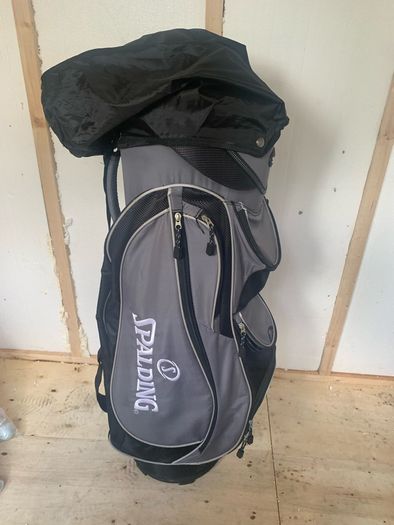Spalding Golf bag w cooler, Raincover, & carry strap