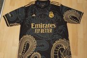 Real Madrid Concept Jersey ((Ronaldo 7)) Adult XXL