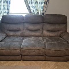 3&2 flux grey reclining suite