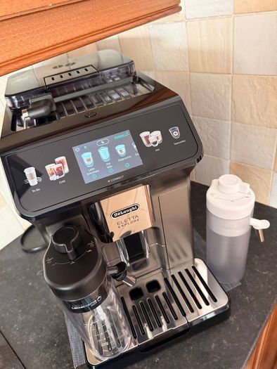 Delonghi  Eletta Explore Coffee Machine