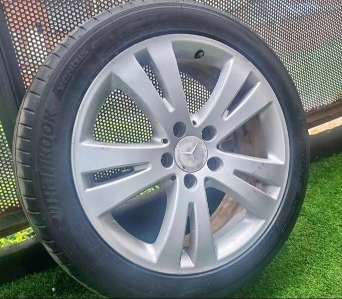 Mercedes tyres like new