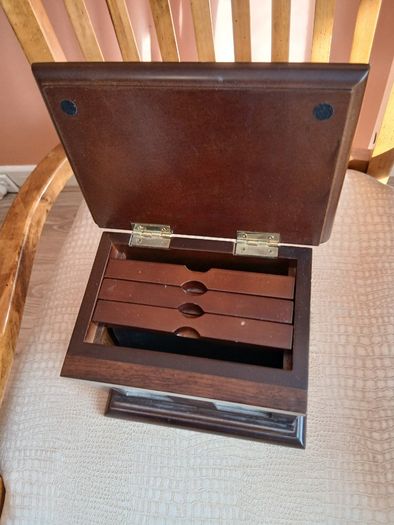 Photo box
