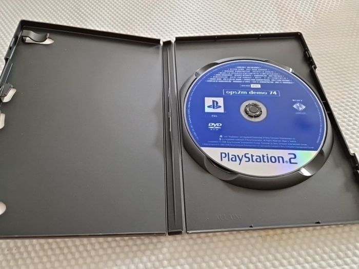 Demo disc 74 July 2006 Forbiden Siren 2 PlayStation 2 Ps2 Games Original