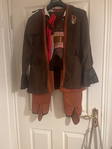 Pirates of the carribbean outfit