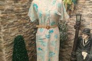 Italian Privilegio Beige and blue floral dress