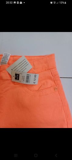New Girls Knee Shorts and Vest Age 8-9