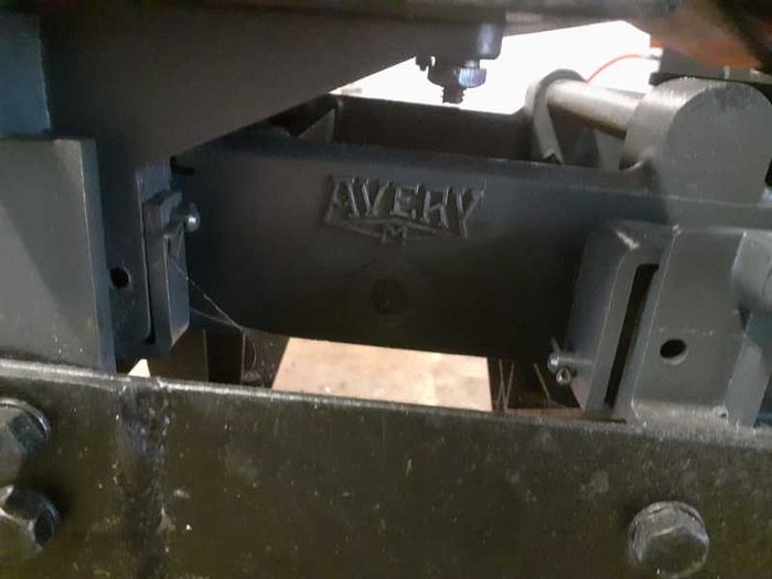 Avery Scales