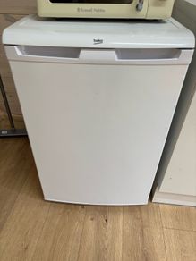 beko fridge