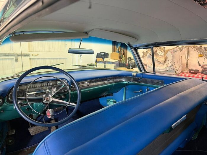 Cadillac 62 series sedan 1958