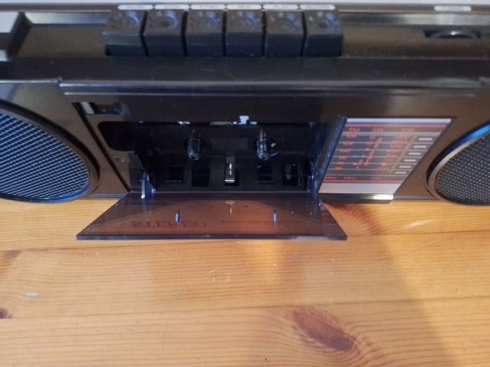 vintage radio