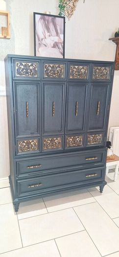 large storage unit