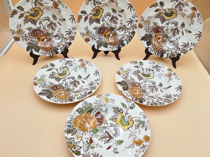 Mason's Ironstone Chantilly soup/serving plate