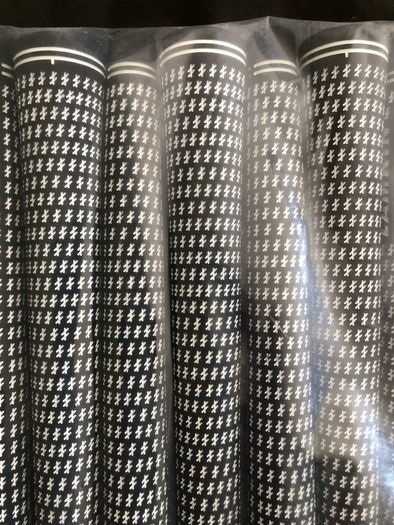 Sets of Golf Pride & Lamkin Golf Grips