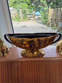 Beswick window display vase